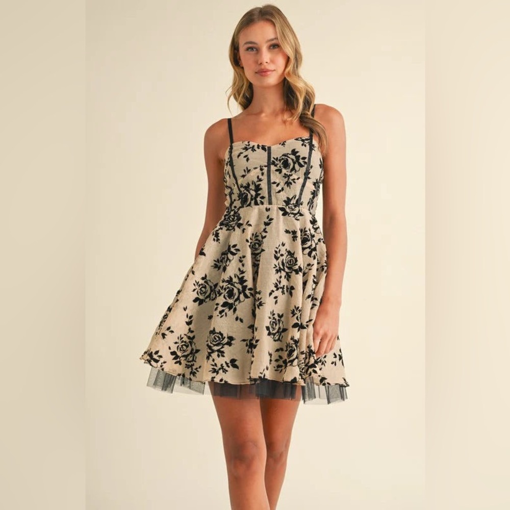 Mini dress